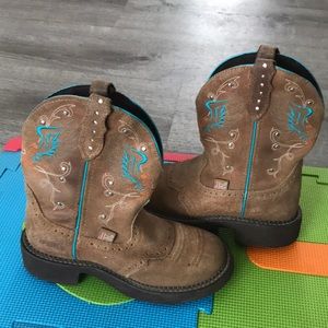 Justin Gypsy leather boots